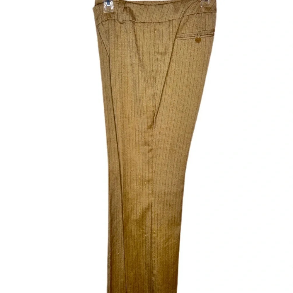 New York & Company Stretch average size 4. Woman’s pants for work. Stripes brown